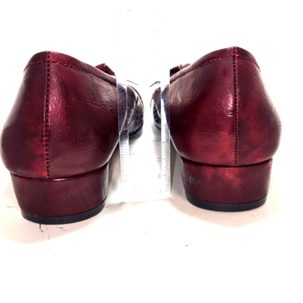 Life Stride Women's Leather Loafer Slip On Shoe Size 9 Burgundy Buckle Bow EUC - Picture 4 of 10